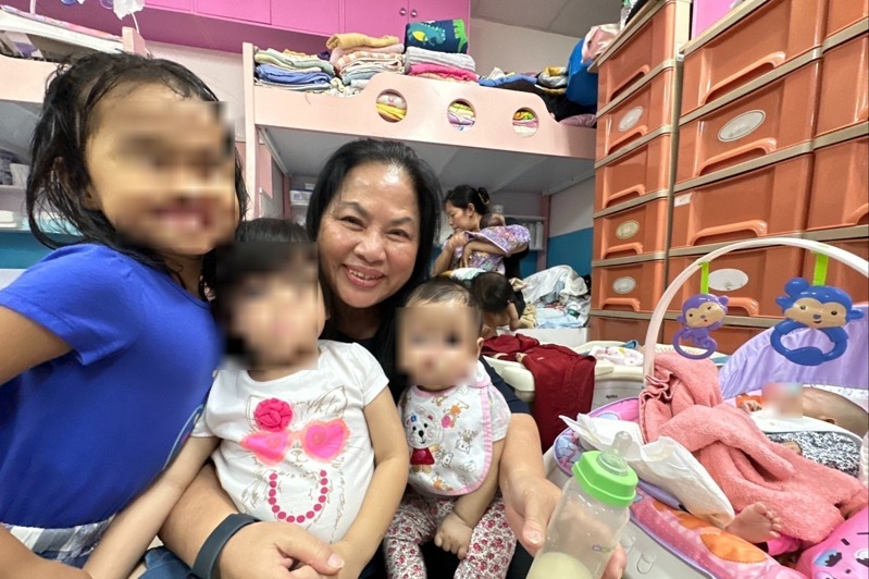 “Hố đen” quản lý nhân khẩu: Hơn 800 trẻ sơ sinh con của lao động nước ngoài mất tích tại Đài Loan