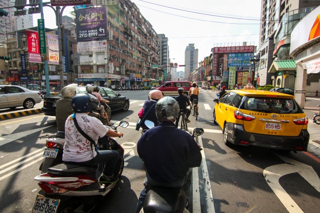 Lao động nước ngoài gặp tai nạn giao thông, chủ sử dụng lao động có trách nhiệm không?