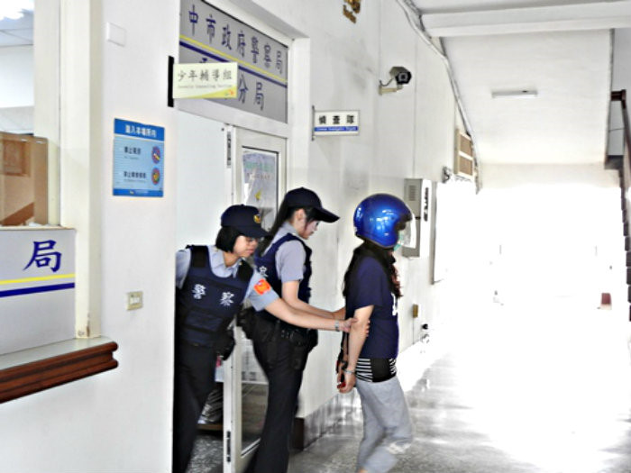 Vấn đề lao động nước ngoài mất liên lạc và quy định pháp lý về dịch vụ việc làm
